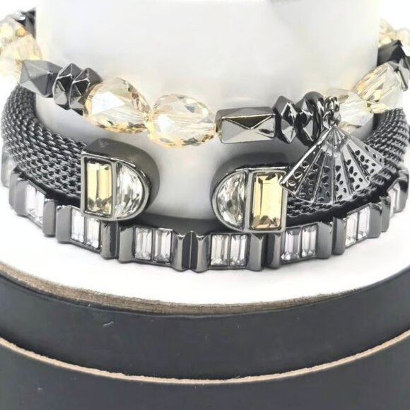 Prestige Of The Unseen ST63152 Bomb Party Halloween Stack 2025 Fan Charm - Picture 1 of 3